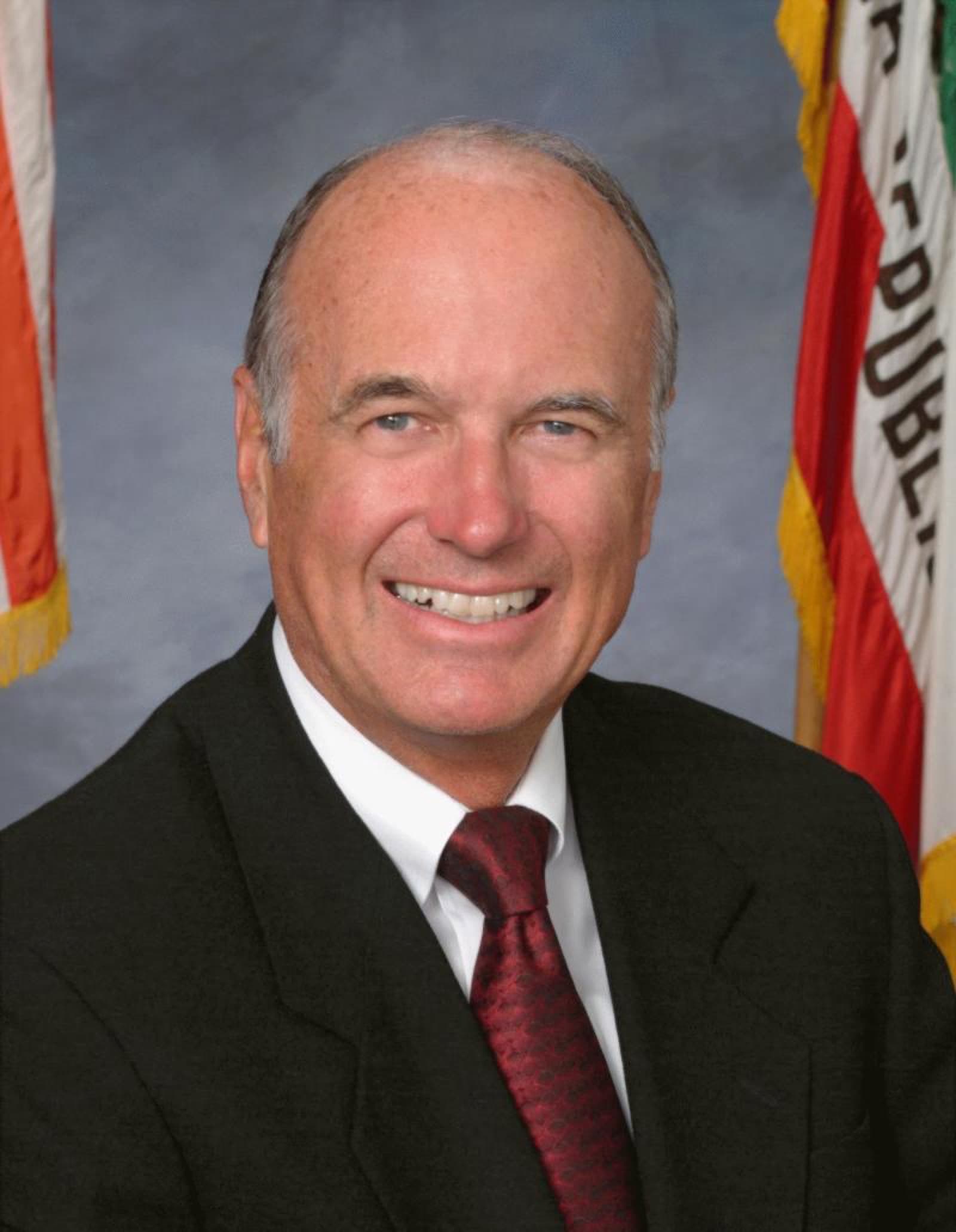Official portrait of Senator Dick Ackerman